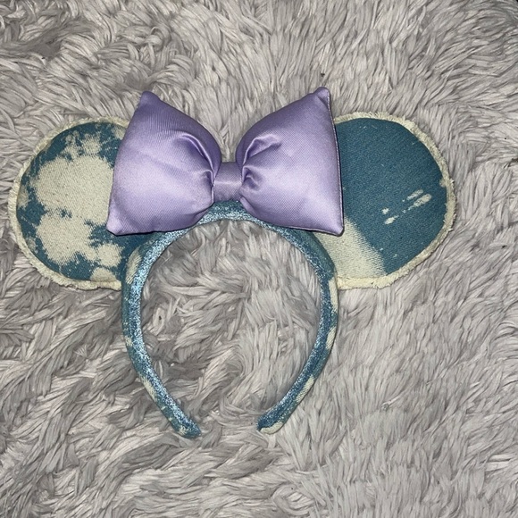 Mickey ears - Picture 1 of 2
